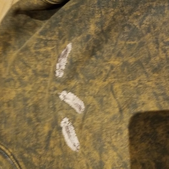 Embroidered feathers sweatshirt great condition sz XL - Picture 2 of 4